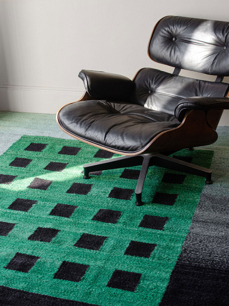 Aizenberg Roberto, Green on Gray