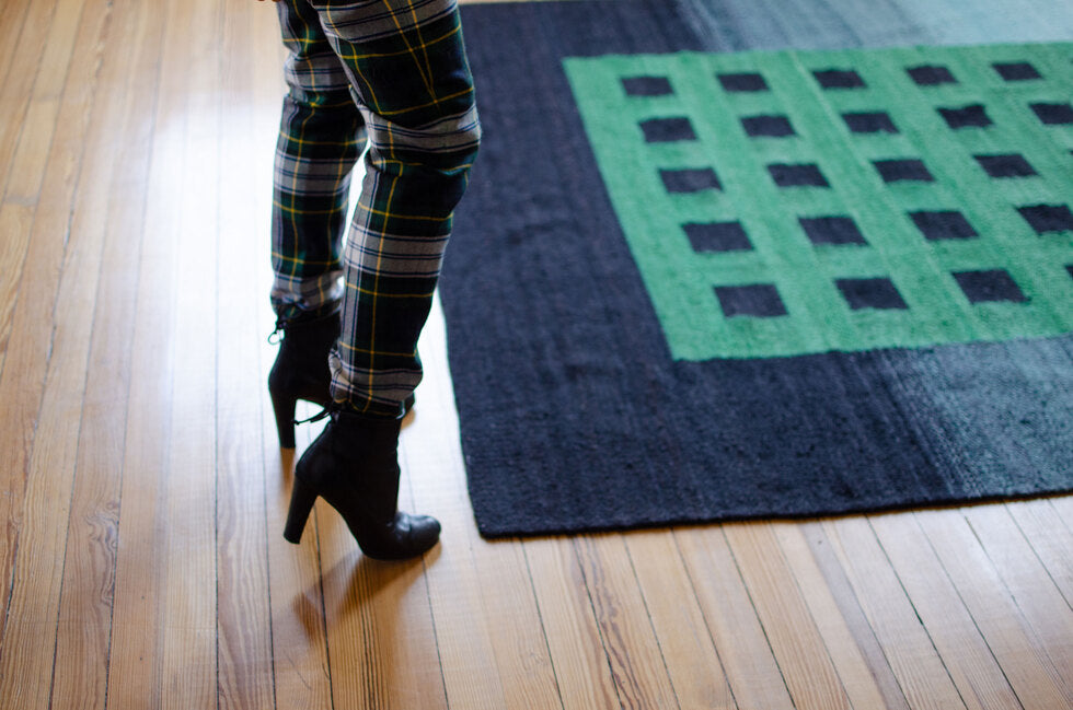 Aizenberg Roberto, Green on Gray.