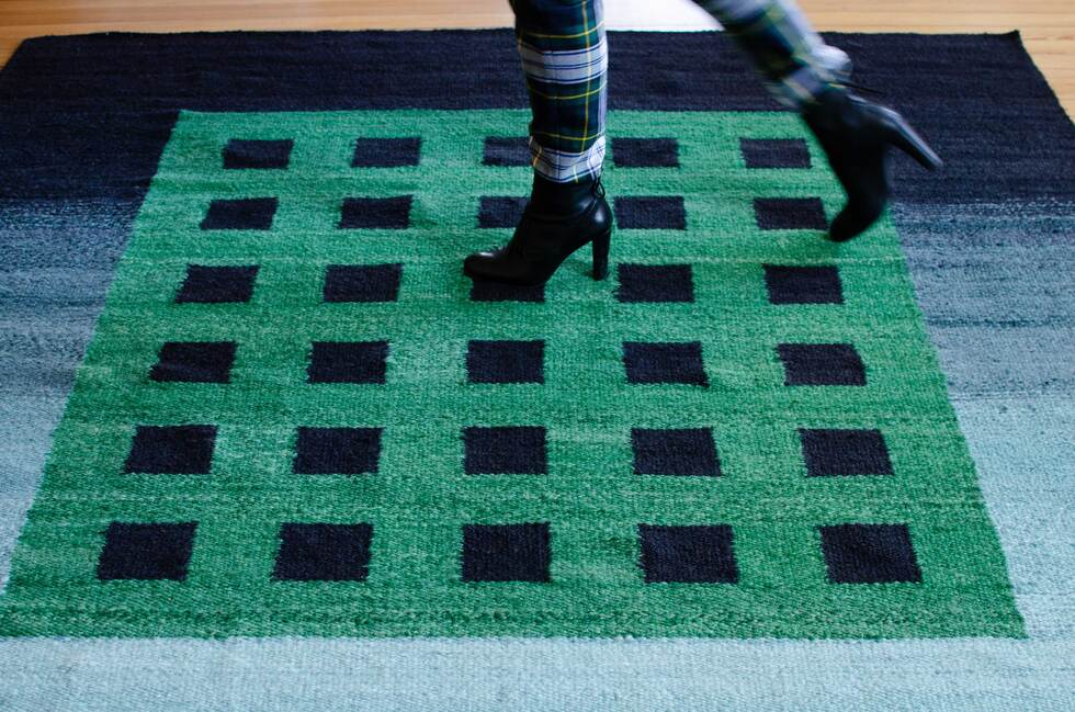 Aizenberg Roberto, Green on Gray