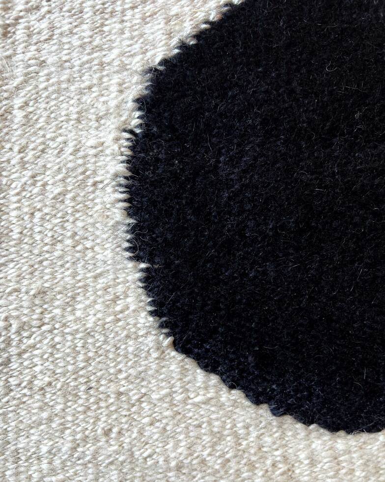 Brizzi Ary, Half-Moon