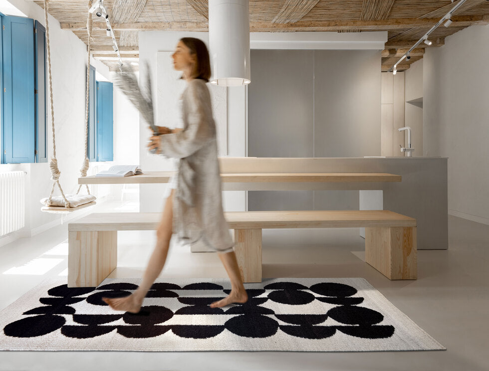 Brizzi Ary, Half-Moon