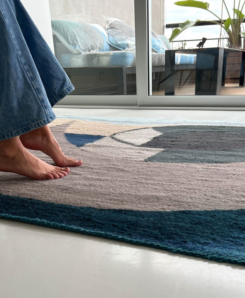 Jitrik Magdalena, Shelter (flatweave)