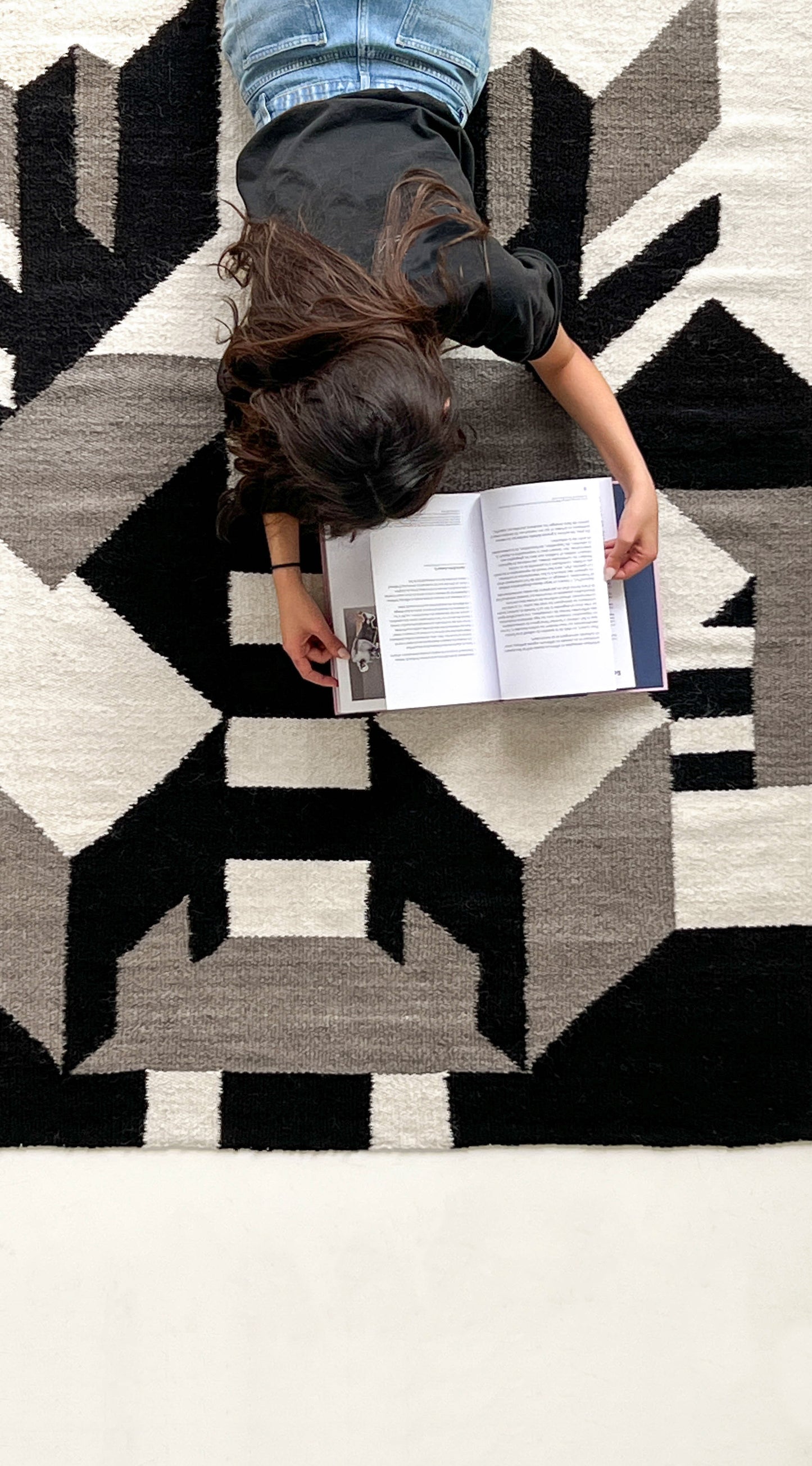 Sanchez Maria, Flattened City B (flatweave)