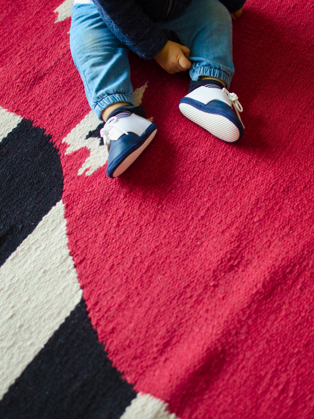 Stoppani Juan + Legavre Jean-Yves, New Poncho.
